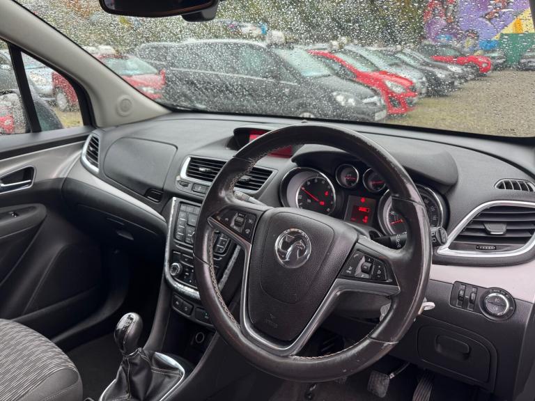 2014 Vauxhall Mokka 1.6i Exclusiv 5dr HATCHBACK Petrol Manual