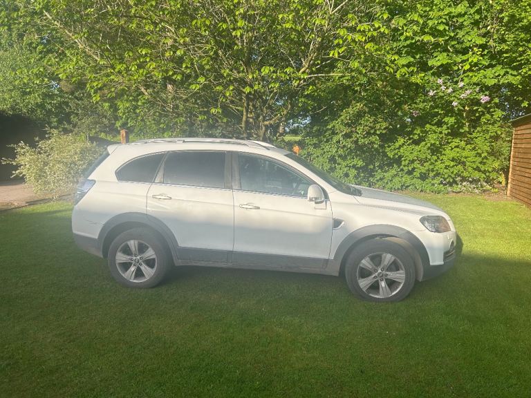 Chevrolet, CAPTIVA, Estate, 2010, Manual, 1991 (cc), 5 doors, 7 seats, ONLY £1100 IF GONE TODAY