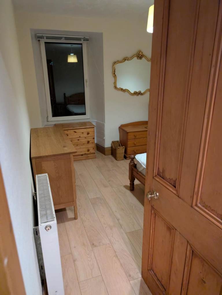 Double bedroom in pet friendly home