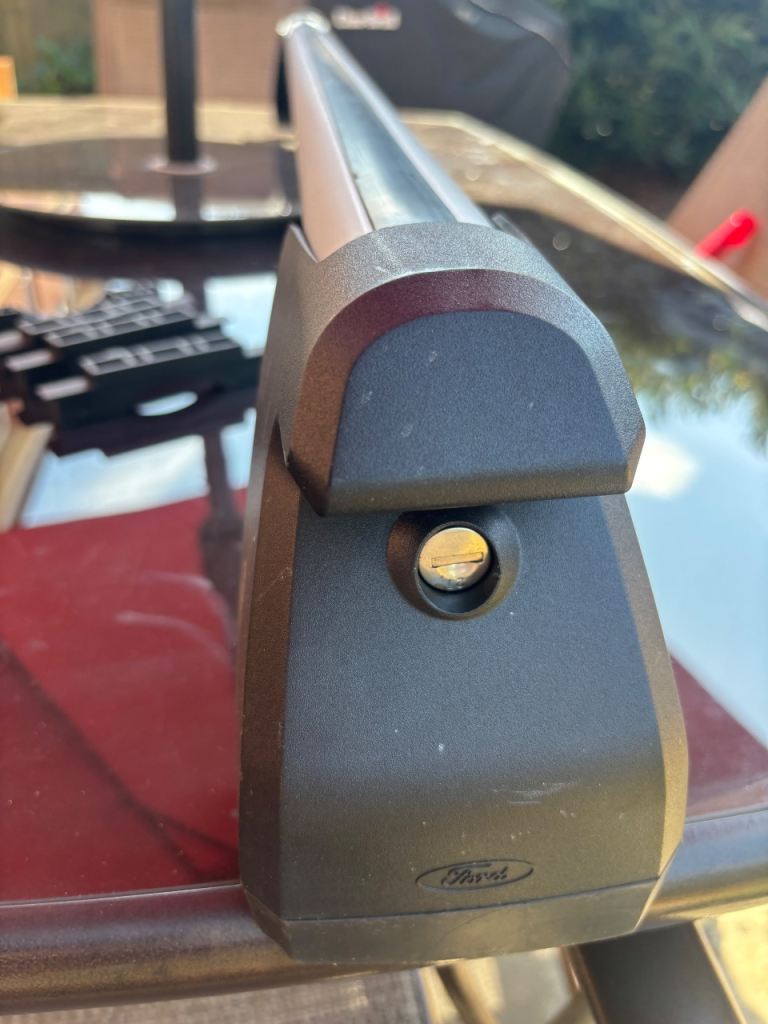 Ford S Max, Roof Bars with Key
