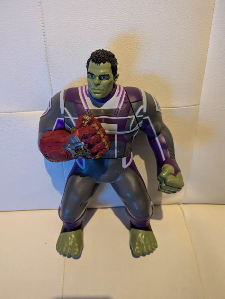 Avengers endgame power punch talking hulk 