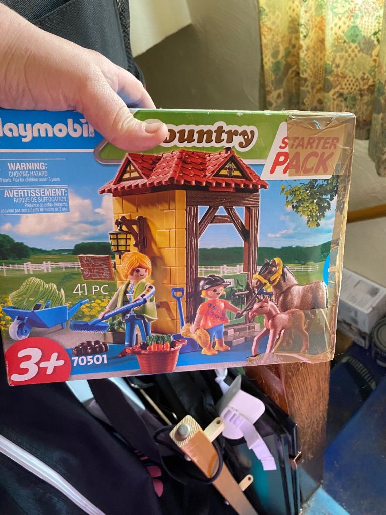 Playmobil 70501 Country Starter Pack Box and Ponies Complete Box
