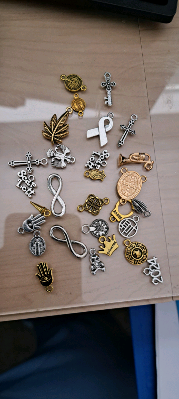 Jewellery/craft Charms