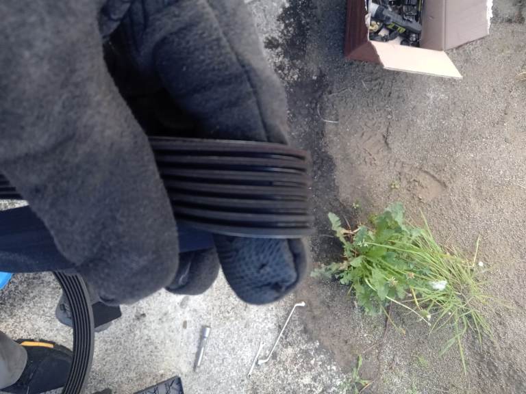 Renault megane 1.9 dci alternator belt 