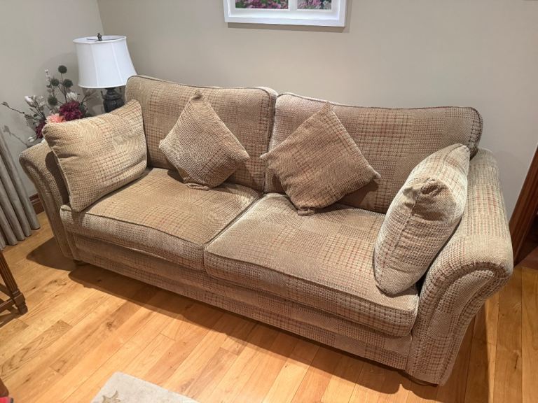 Sofa + 2 Armchairs