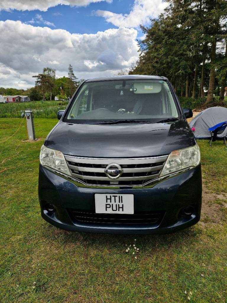 Nissan, 2011, 1990 (cc) mpv / campervan