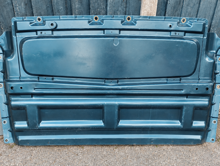 2015 Vivaro top bulkhead