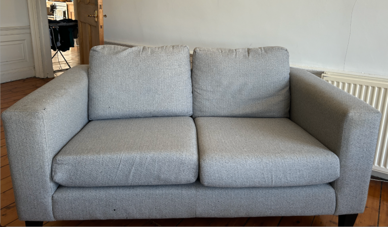sofa needed gone ASAP - £10 cash - good condition - edinburgh new town 