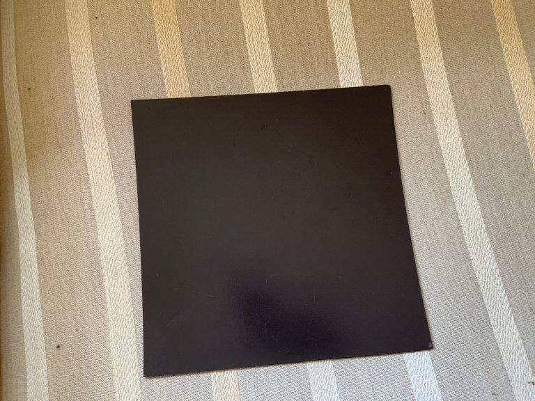 Magnetic L plates x 3