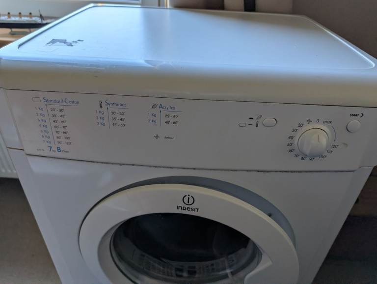 Free tumble dryer