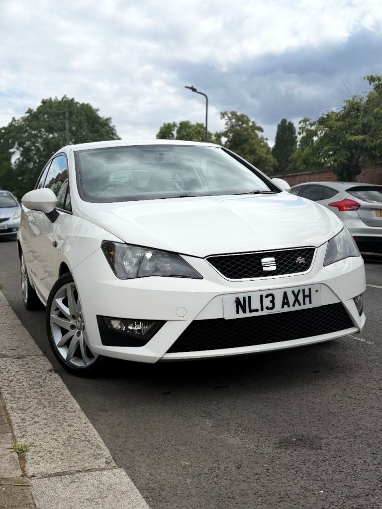 Seat, IBIZA, Hatchback, 2013, Manual, 1197 (cc), 3 doors