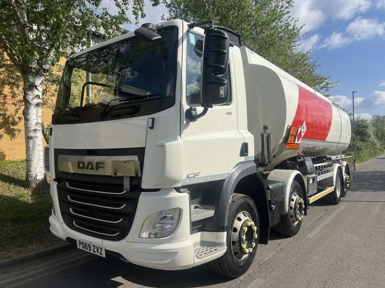 2019 DAF CF 410 ADR FUEL TANKER 8X2 REARLIFT AND STEER 12.9 0.0 2dr Tanker Manual Diesel Tanker D...