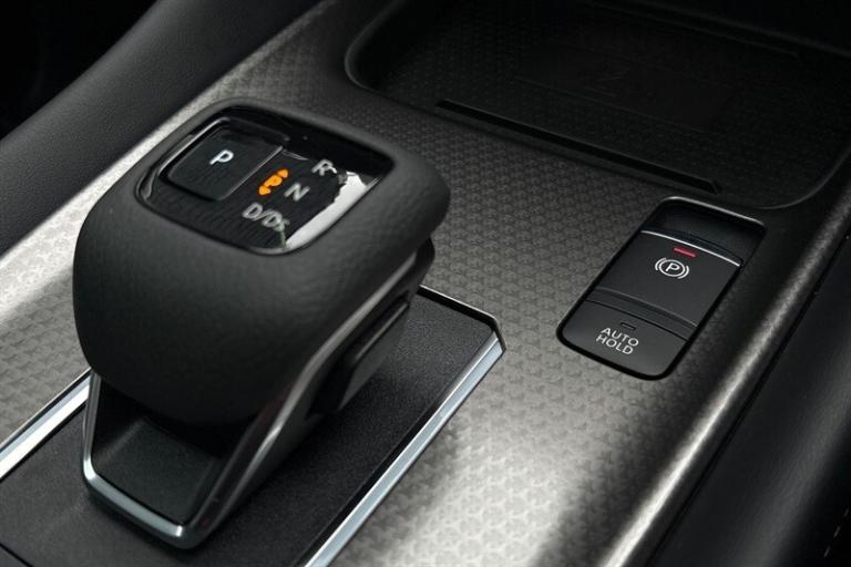 2025 Nissan Qashqai 1.3 DIG-T MH 158 N-CONNECTA [GLASS RF] 5DR XTRONIC Hatchback Petrol Automatic