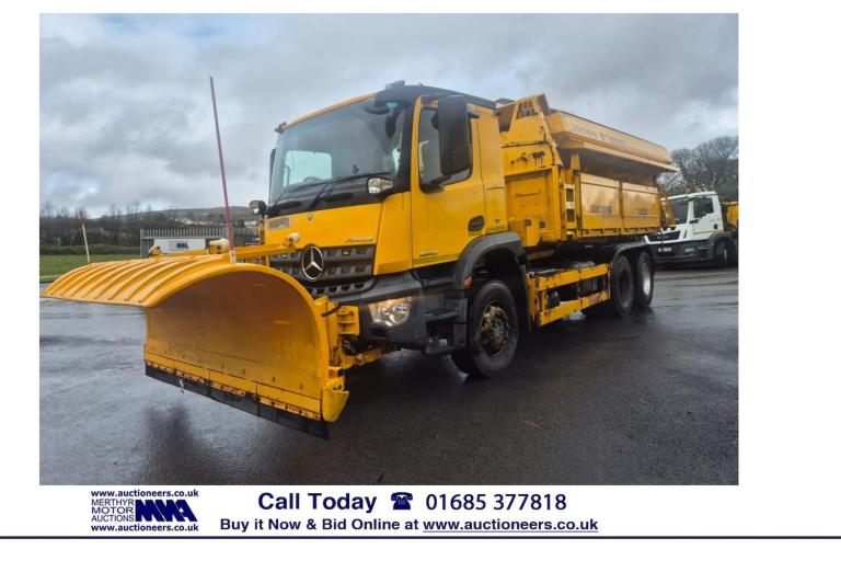 2016 Mercedes-Benz AROCS (1) 2640 6X4 AUTO 26TON ECON TIPPER / GRITTER C/W PLOUGH ---------------...
