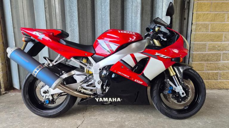 Yamaha YZF-R1, 2001, 8,712 Miles, Beautiful Condition, 2 Owners
