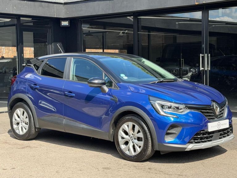 2022 (71) RENAULT CAPTUR 1.0TCE 90 ICONIC 5DR 30K MILES MANUAL ULEZ COMPLIANT