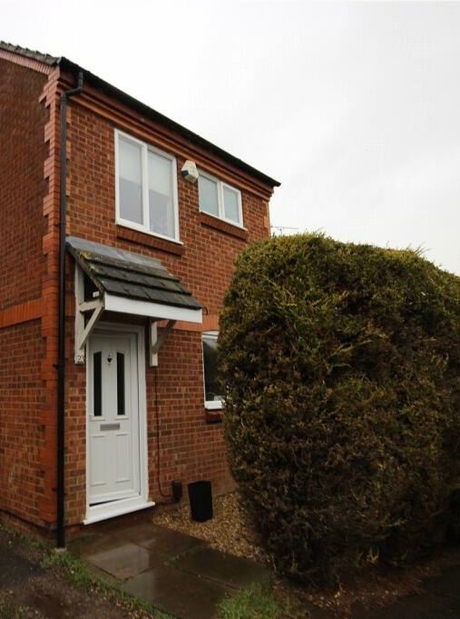 2 bedroom house in Holwick Close, Oldham, OL8 (2 beds) 