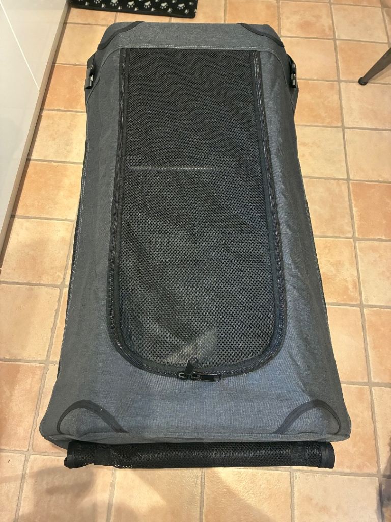 Dog crate foldable 