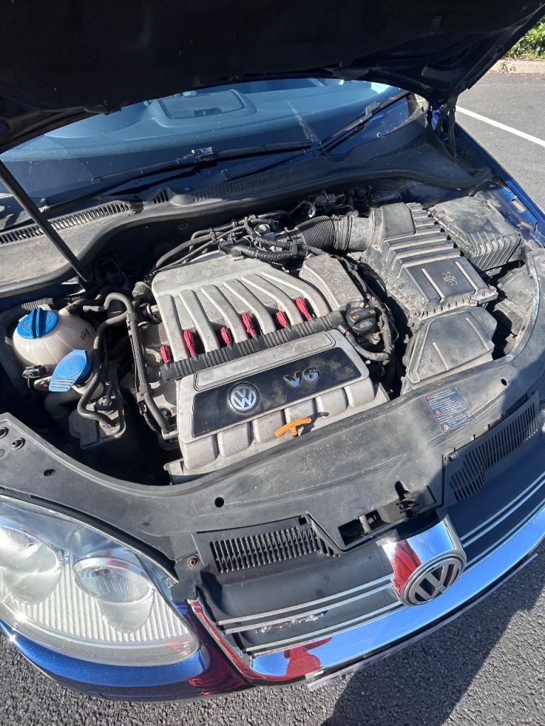 Vw golf mk5 R32 