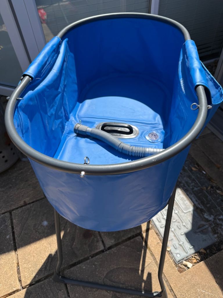 Dog wash boat
