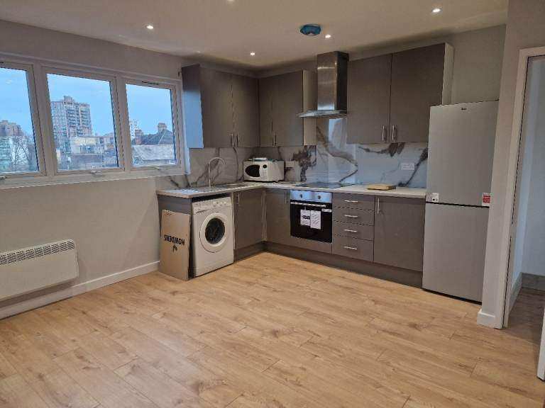 Stunning 2-Bedroom Second Floor Apartment with Additional Study room | Prime Wembley Location