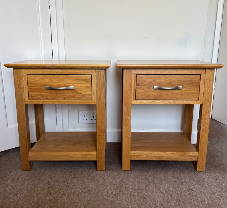 2 x Solid Oak Furniture Land bedside tables cabinets drawers dovetail 🕊️ joints RARELY USED
