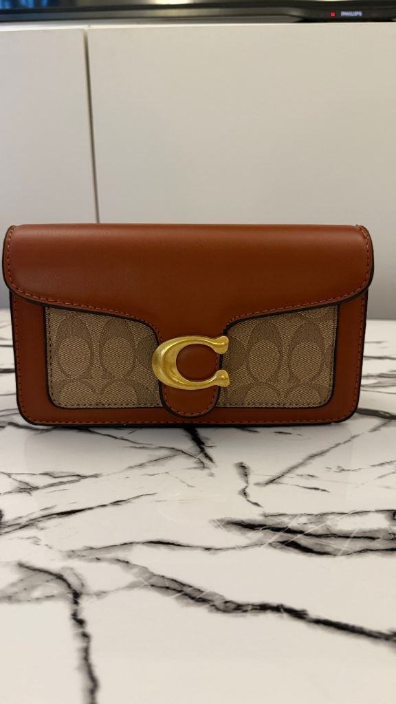 Coach Brown Leather Crossbody Handbag – Excellent Condition