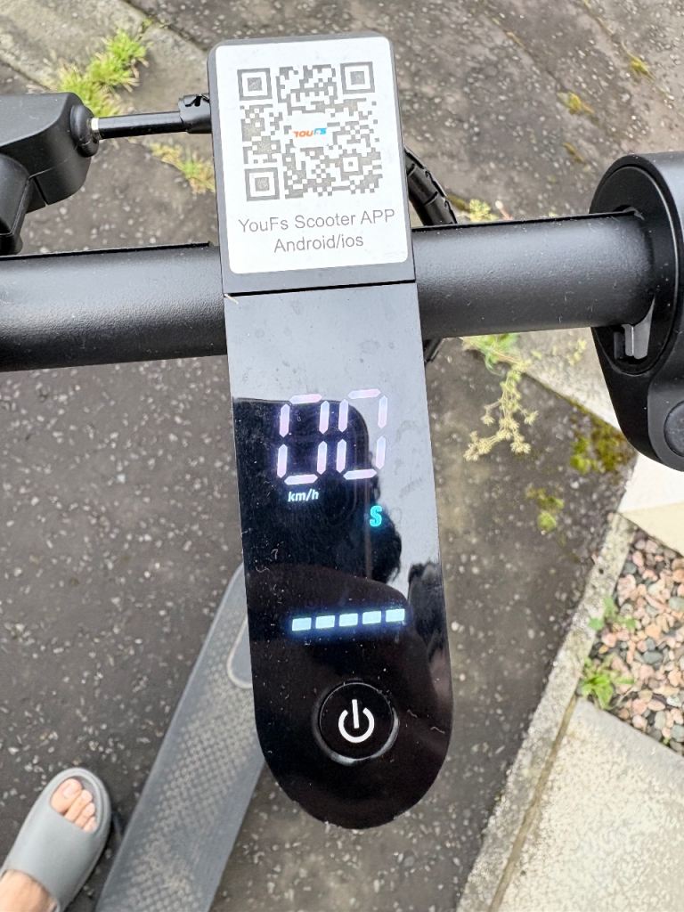 YouFs Electric Scooter – Good Condition, Black