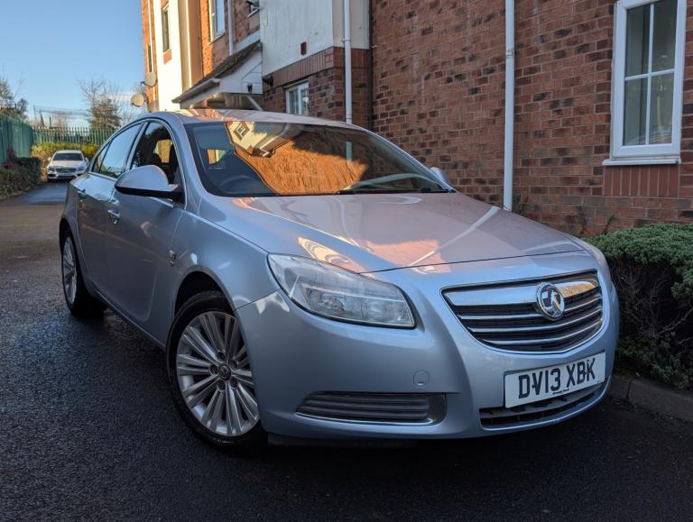2013 Vauxhall Insignia 2.0 CDTi SE [160] 5dr HATCHBACK Diesel Manual