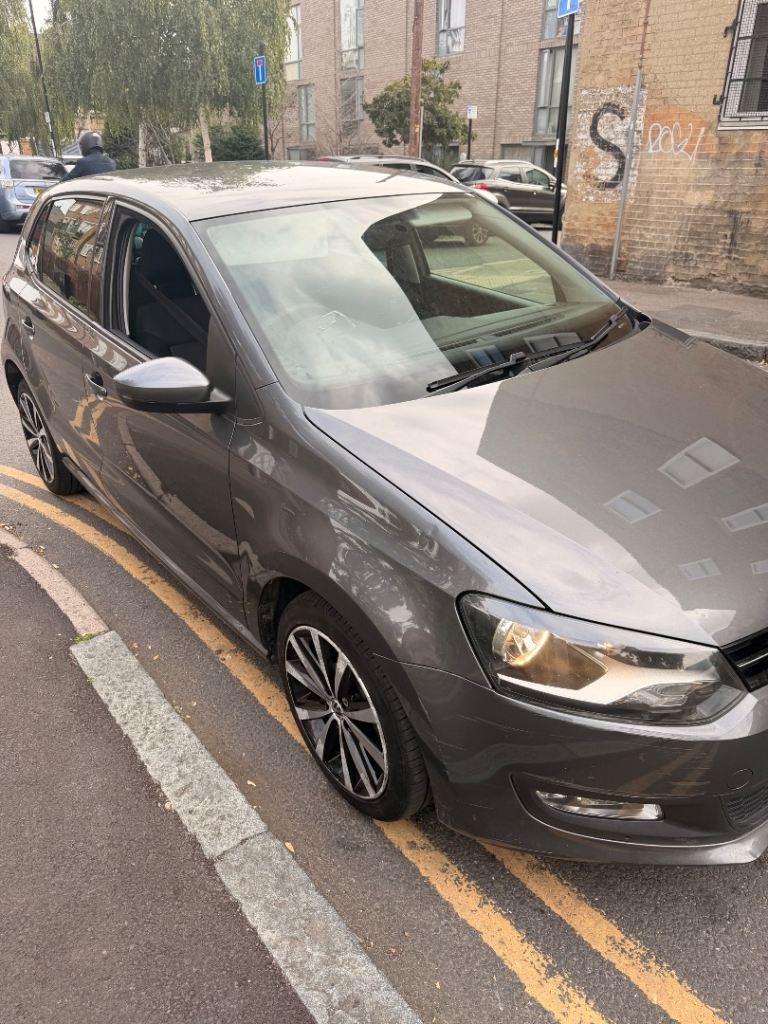 Volkswagen, POLO, Hatchback, 2012, Manual, 1390 (cc), 5 doors