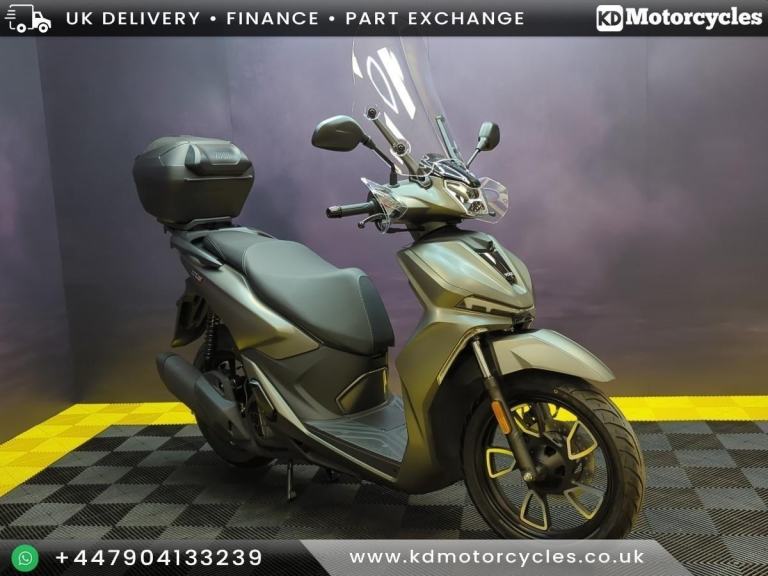 Voge SR16 125cc Scooter Mega Value For Money High Spec