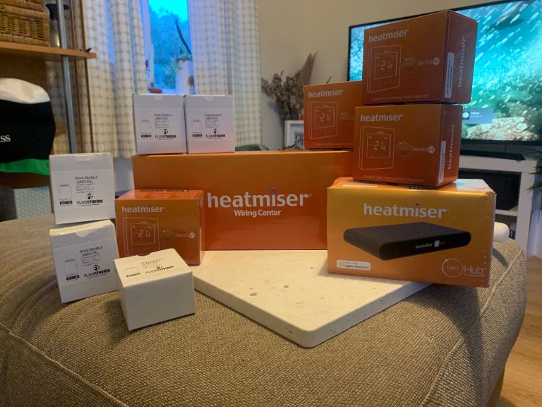 Heatmiser Under floor heating set