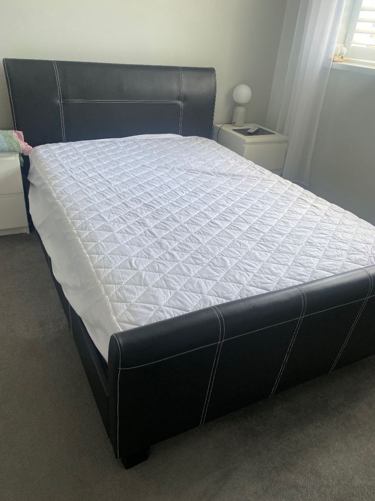 Double bed frame 