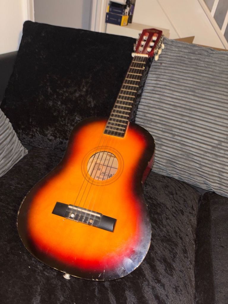 Kids guitar 