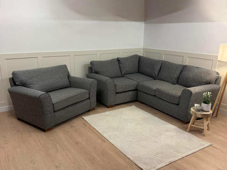  NEXT Heath  L Shape Corner Sofa Real Sofa Available to View RRP £2,655 