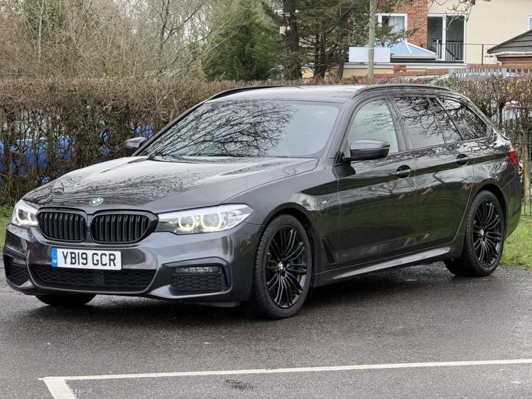 BMW 5 SERIES 3.0 530d M Sport Touring 2019