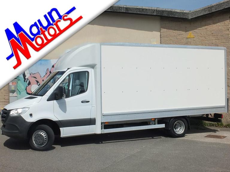 2022 "71" Mercedes-Benz Sprinter 514 CDI 7G-TRONIC Automatic - HGV Luton
