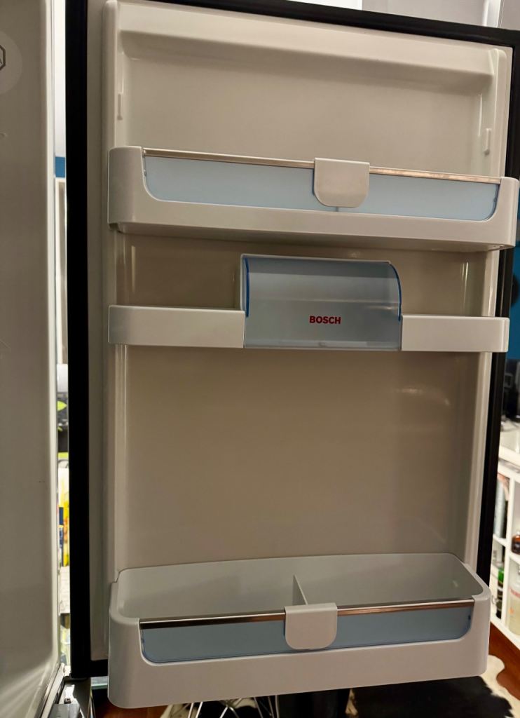 Bosch Freestanding Fridge Freezer