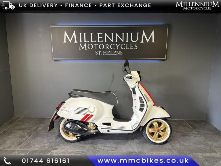 VESPA 300 GTS RACING SIXTIES