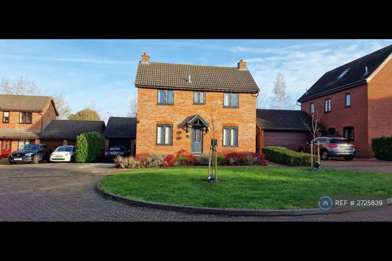 3 bedroom house in Angora Close, Shenley Brook End, Milton Keynes, MK5 (3 bed) (#2725839)