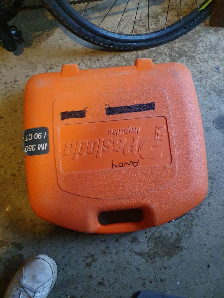 2 paslode framing nail guns