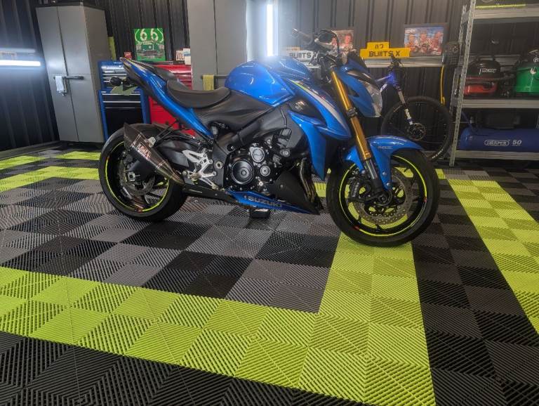 Suzuki, GSX-S, 2016, 999 (cc)