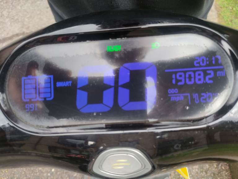 Ecooter E1R Electric Scooter 