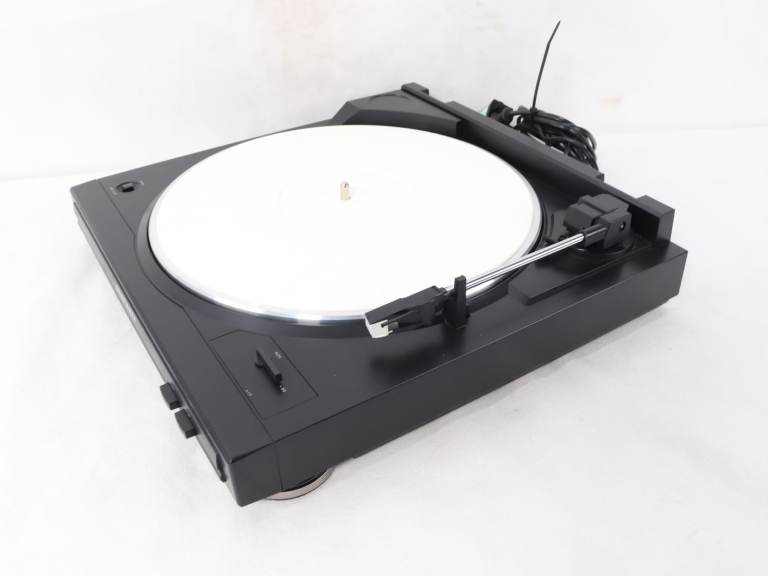 Marantz TT5005 Turntable. Switchable Phono / Line Input.