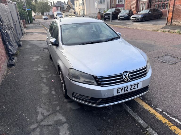 Volkswagen, PASSAT, Estate, 2012, Manual, 1968 (cc), 5 doors