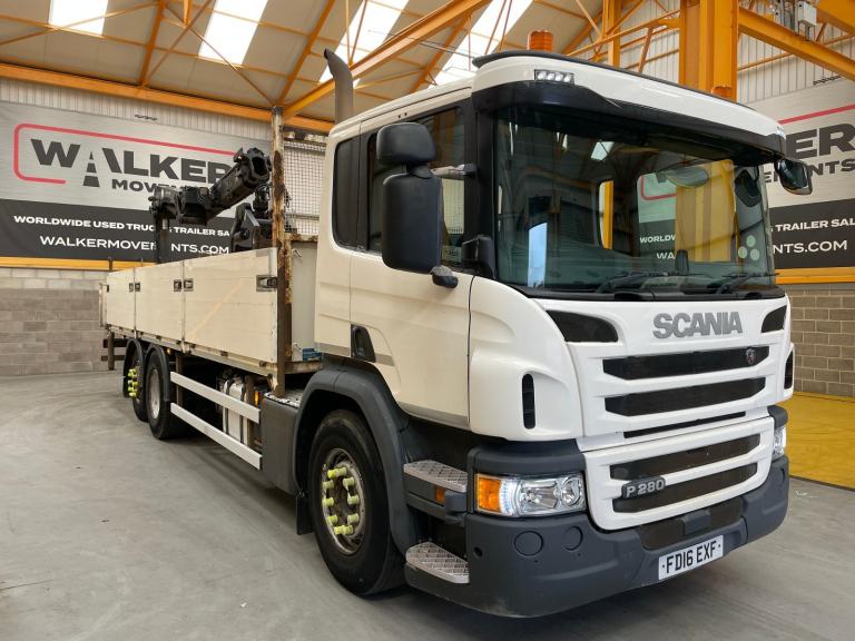 SCANIA P280 *EURO 6*, 6X2 BRICK/CRANE - 2016 - FD16 EXF
