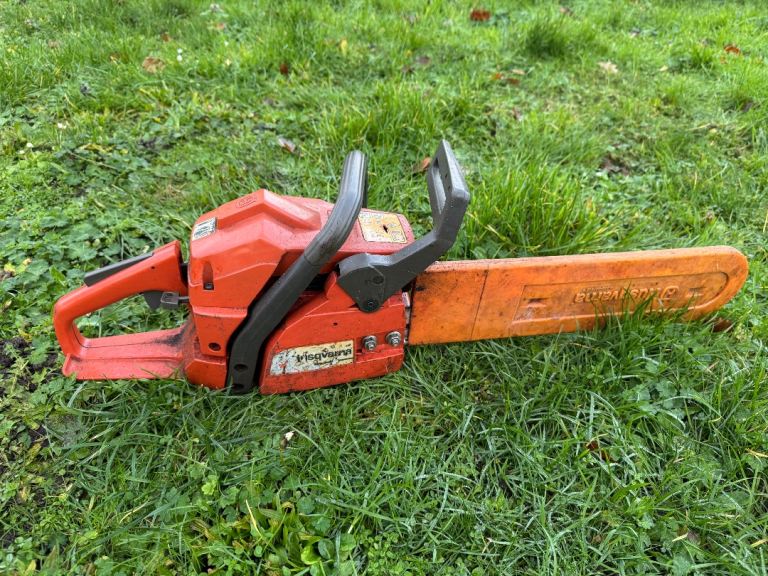image for Husqvarna 141 chainsaw