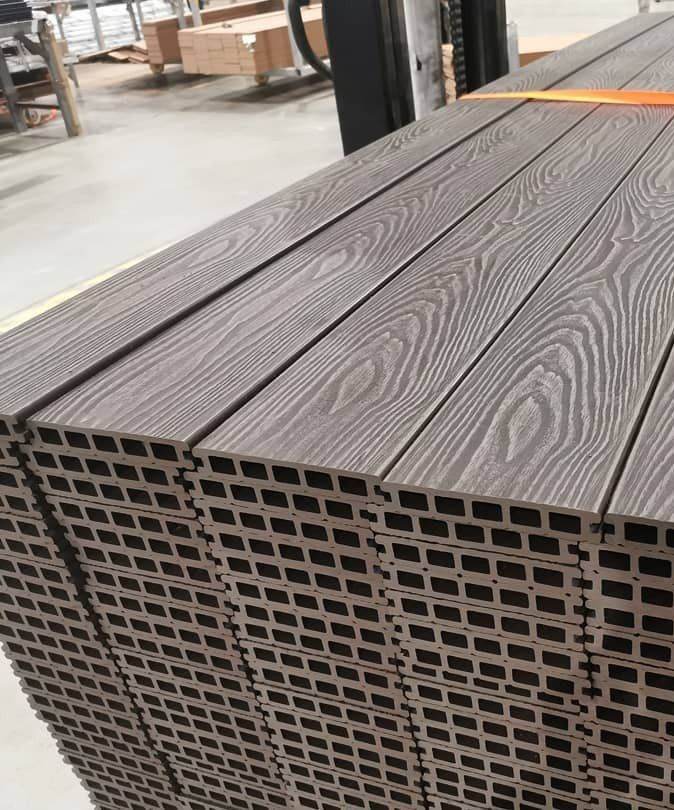 Composite Decking 4.8m | High Strength Deck Boards for Modern Gardens