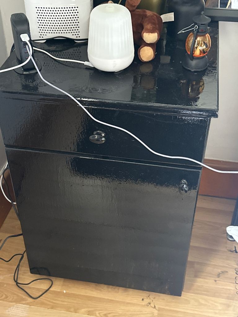 image for 2 in price of 1