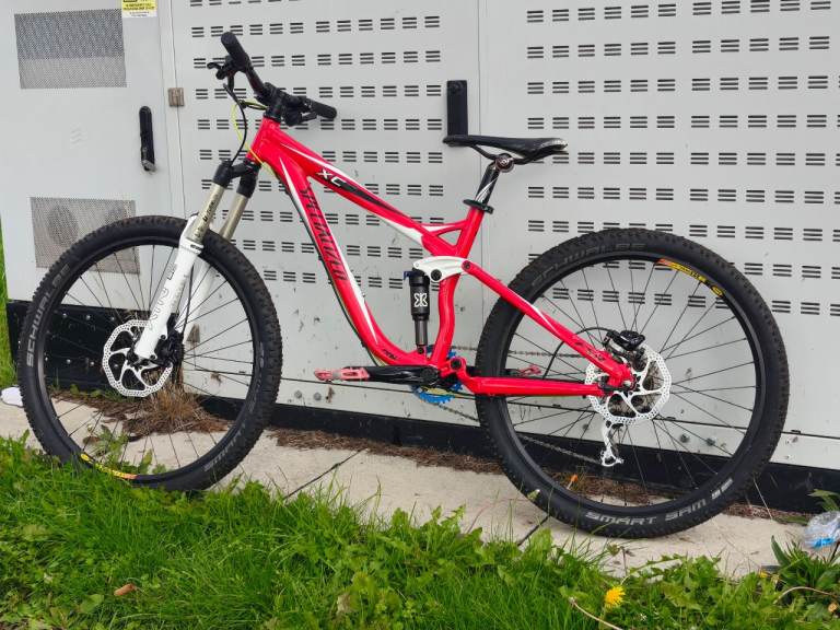 Specialized XC Expert Full Suspension Mountain Bike 